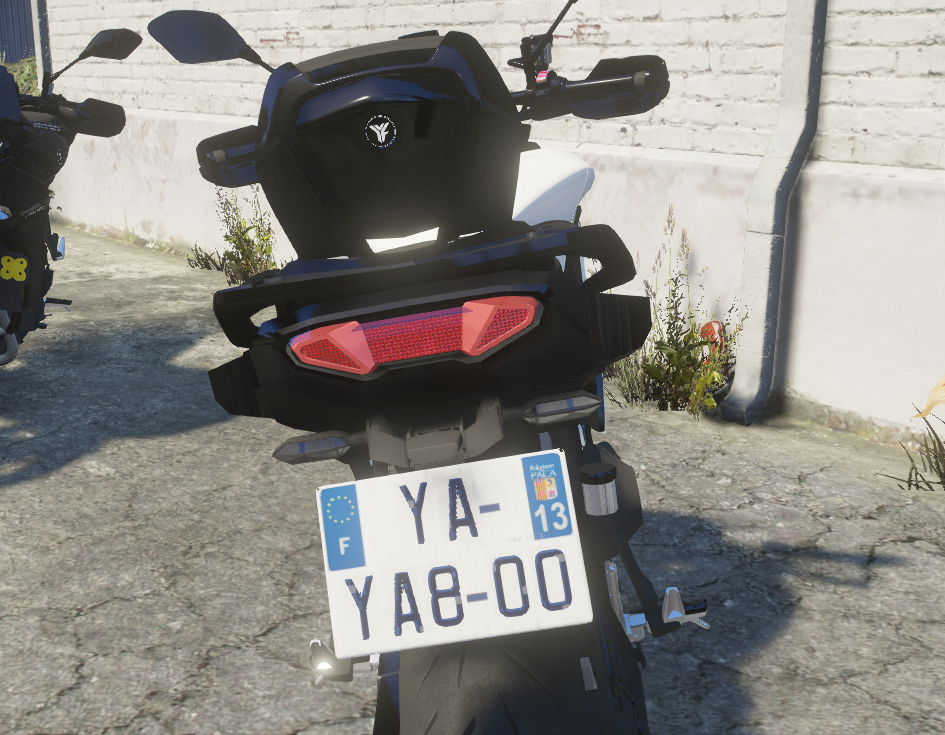 Tracer 900 2024